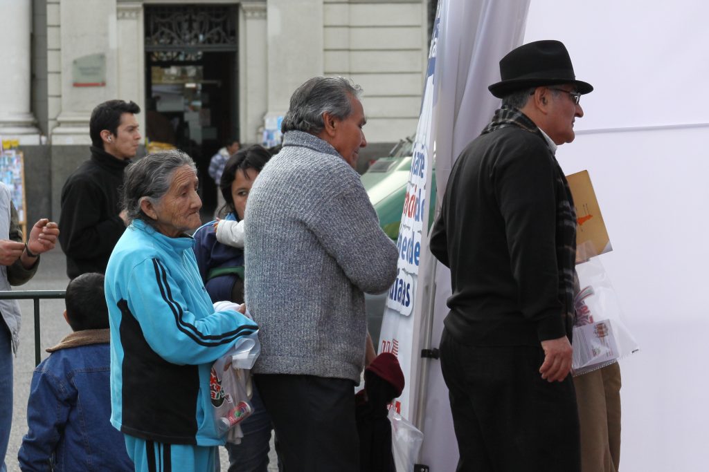 Adulto-Mayor-en-la-via-Publica.jpg-18-e1584121906876-1024x683-1