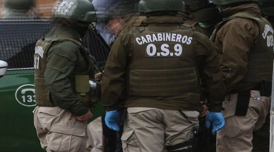 Investigan muerte de mujer hallada al interior de un departamento en Alto Hospicio