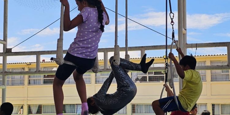 Tarapacá tendrá talleres gratuitos de circo y arte para niñas, niños y adolescentes en vacaciones de invierno